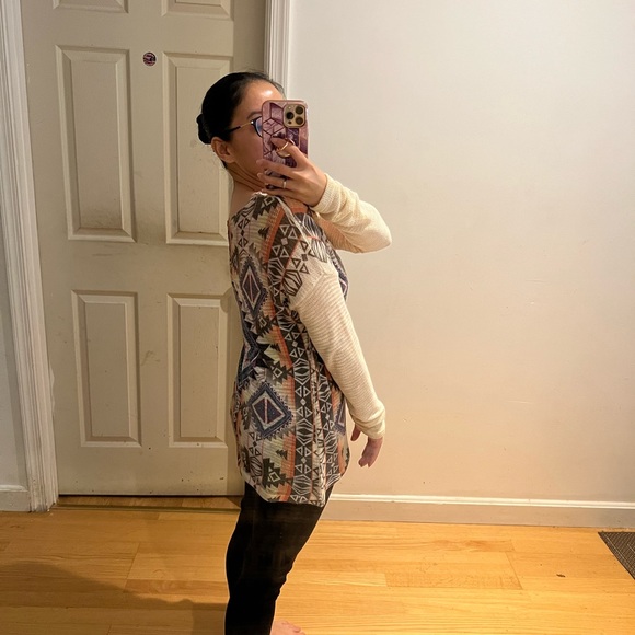 (2 for $15) Aztec pattern Sweater - Picture 5 of 6